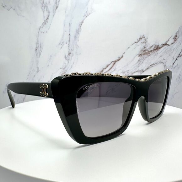New CHANEL Sunglasses - Picture 12 of 16